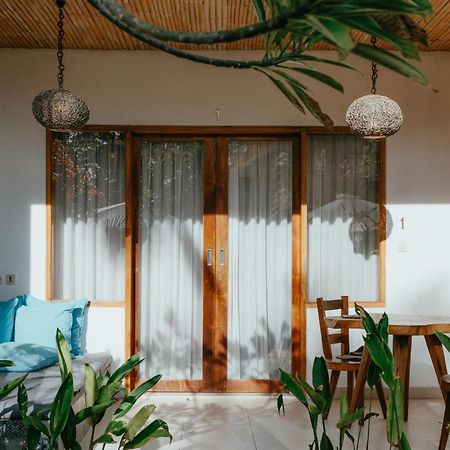 Coco Lemon Gili Resort Gili Trawangan Exterior photo